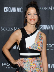 Scottie Thompson nude .