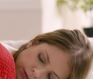 Cum In For An Orgy [Rebecca, Viktoria]