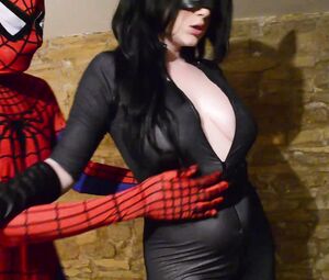 cosplay sex girl - harmony.reigns.catwoman.v.spiderman