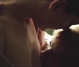 Topless nude scene Oona von Maydell nackte - Der Bunker (2015)