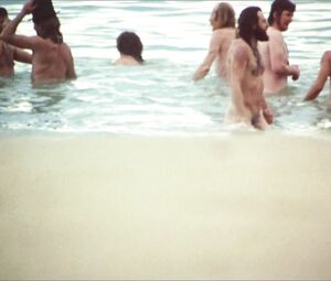 Rebecca Gilling & Victoria Anoux - Stone (1974)