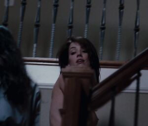 Amber Heard nude-The Joneses (2009)