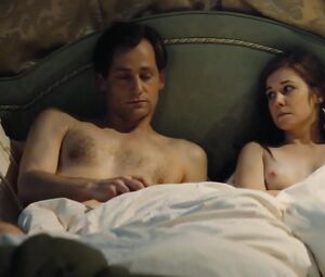 Josefine Preuss, Julia Koschitz, Lili Epply - Das Sacher. In bester Gesellschaft (2016)