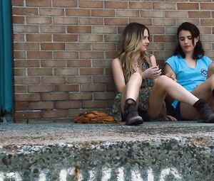 Margaret Qualley sexy – The Leftovers s01e01 (2014)