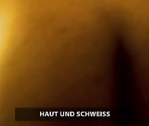 Rii nude - Gandu (2010)